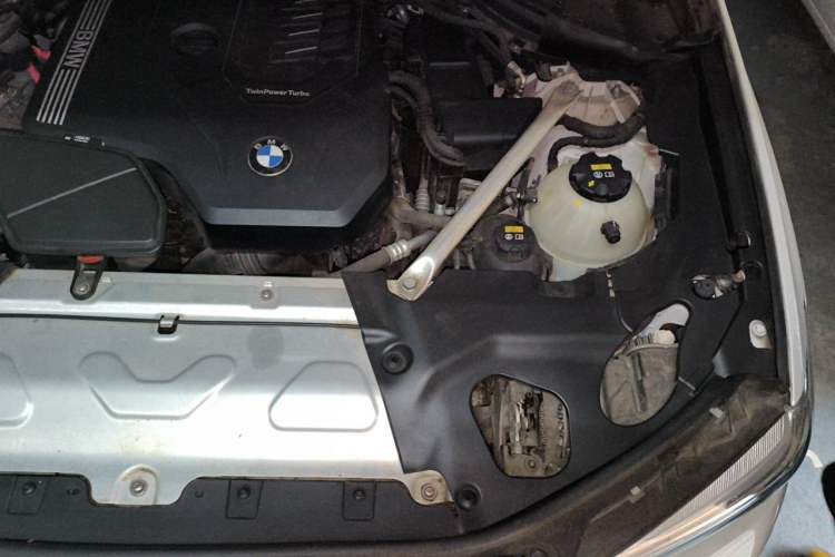 Used BMW X3 2021 Facelift xDrive28i M Sport Package Engine Bay Left