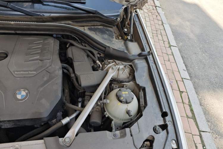 Used BMW X3 2021 xDrive25i Luxury Package Engine Bay Left