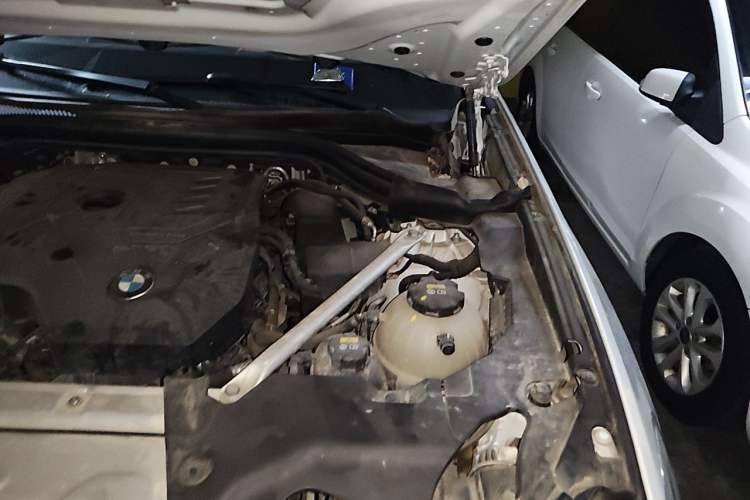 Used BMW X3 2021 xDrive28i Luxury Package Engine Bay Left
