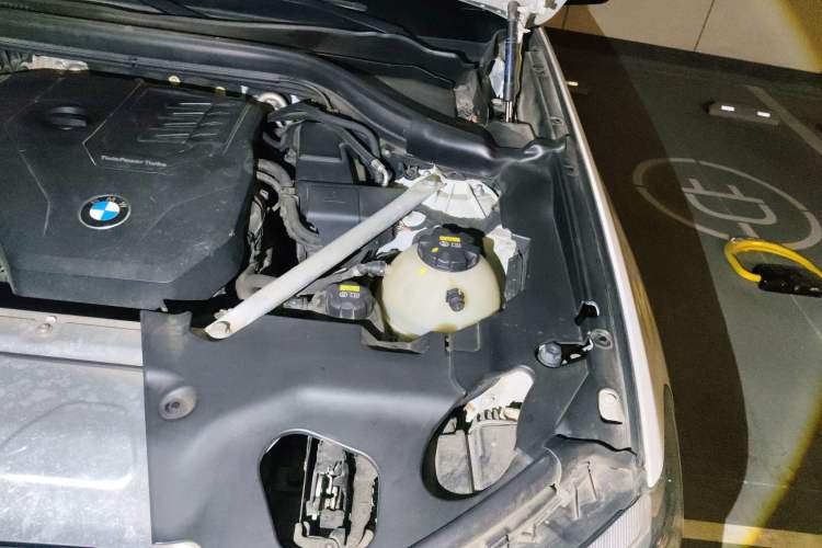 Used BMW X3 2021 xDrive28i M Sport Package Engine Bay Left