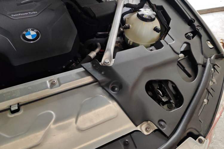 Used BMW X3 2021 xDrive25i M Sport Package Engine Bay Left