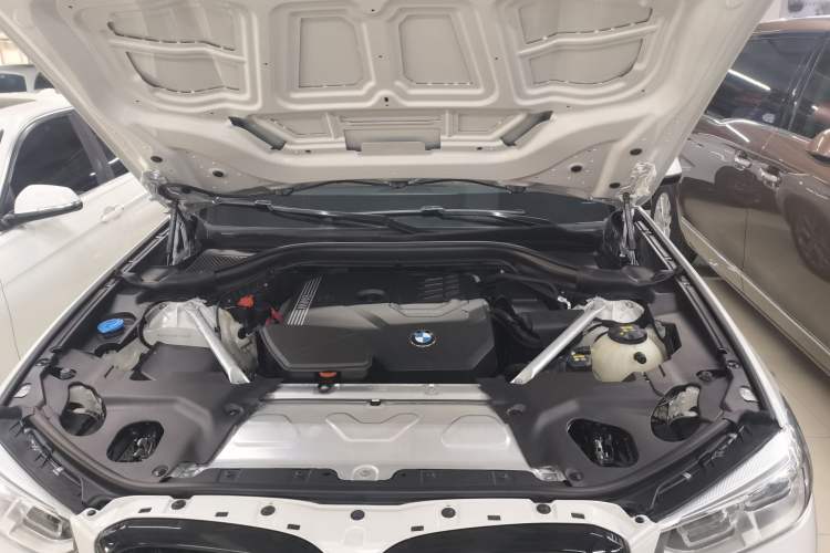 Used BMW X3 2021 Facelift xDrive28i Luxury Package Engine Bay