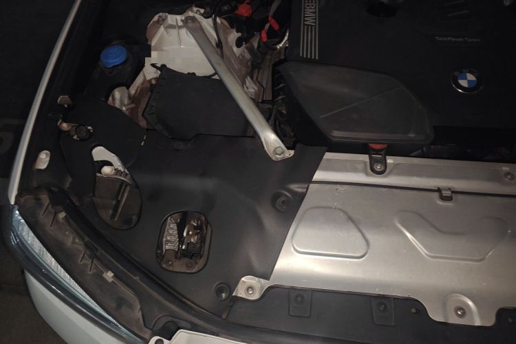 Used BMW X3 2021 xDrive28i M Sport Package Engine Bay Right