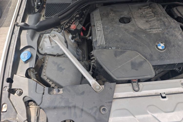 Used BMW X3 2021 Facelift xDrive28i Luxury Package Engine Bay Right