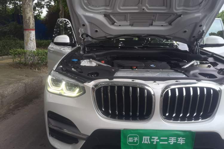 Used BMW X3 2021 xDrive28i Luxury Package Engine Bay Right