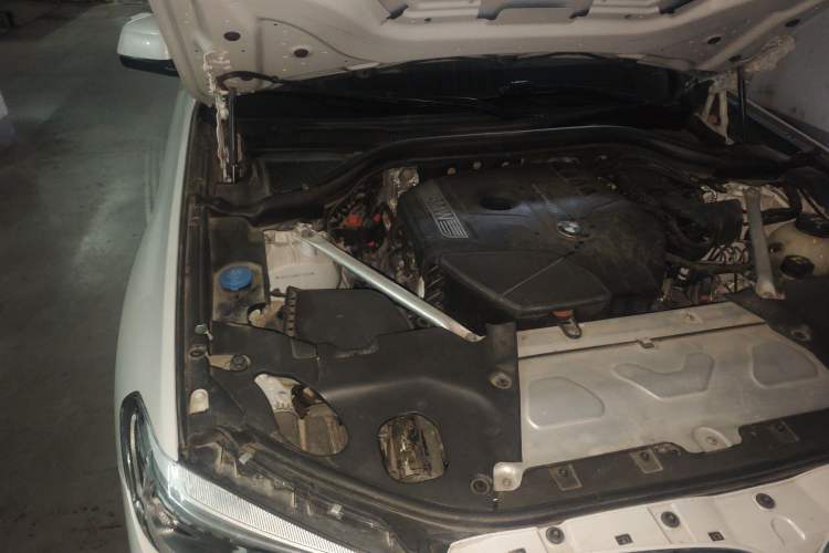 Used BMW X3 2021 xDrive25i M Sport Package Engine Bay Right