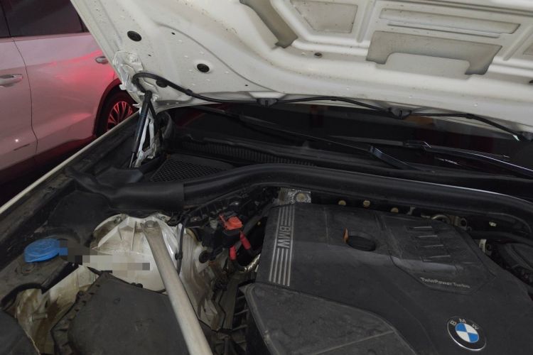 Used BMW X3 2021 Facelift xDrive28i M Sport Package Engine Bay Right