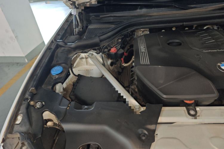Used BMW X3 2021 xDrive25i Luxury Package Engine Bay Right
