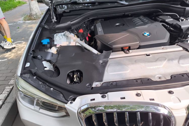 Used BMW X3 2021 xDrive28i Luxury Package Engine Bay Right