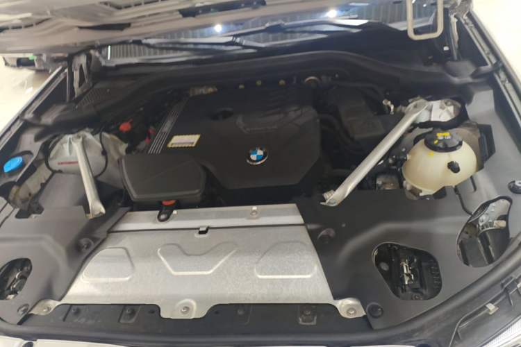 Used BMW X3 2021 xDrive25i M Sport Package Engine Bay