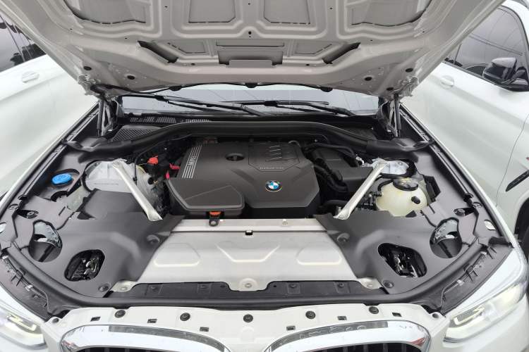 Used BMW X3 2021 Restyled xDrive25i M Sport Package Engine Bay