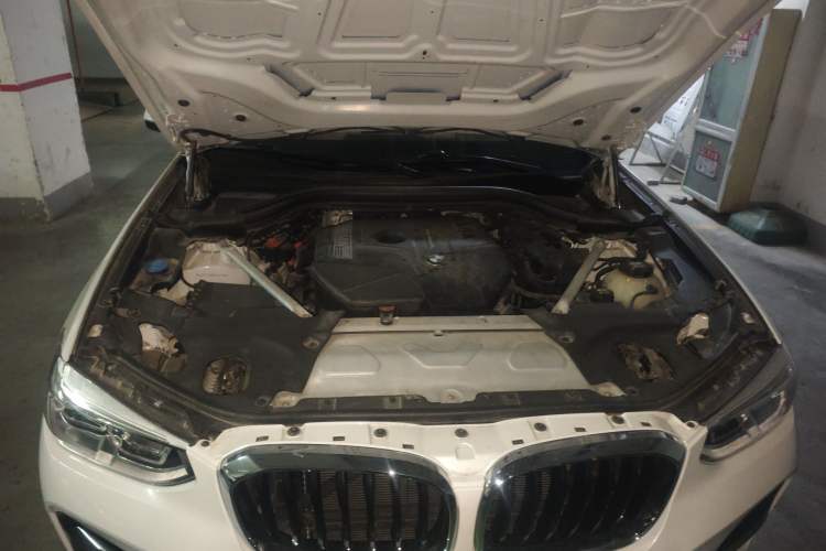 Used BMW X3 2021 xDrive25i M Sport Package Engine Bay