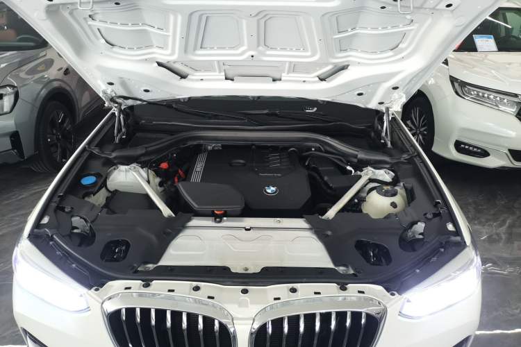 Used BMW X3 2021 Facelift xDrive28i Luxury Package Engine Bay