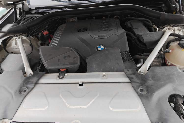 Used BMW X3 2021 xDrive25i M Sport Package Engine Bay