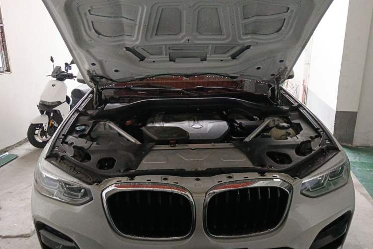 Used BMW X3 2021 xDrive25i M Sport Package Engine Bay