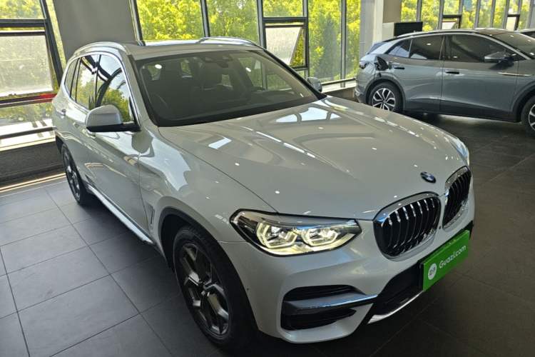 Used BMW X3 2021 xDrive28i Luxury Package Exterior 1