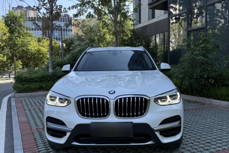 Used BMW X3 2021 xDrive28i Luxury Package Exterior 1