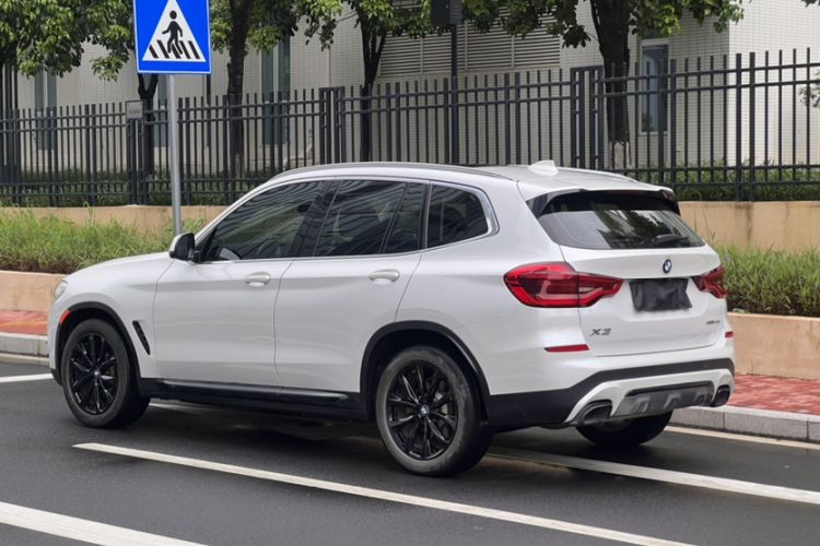 Used BMW X3 2021 xDrive25i Luxury Package Exterior 2