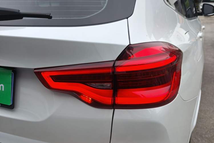 Used BMW X3 2021 Facelift xDrive28i M Sport Package Exterior 3