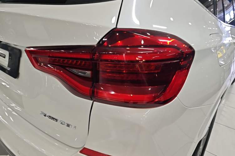 Used BMW X3 2021 Facelift xDrive28i M Sport Package Exterior 3