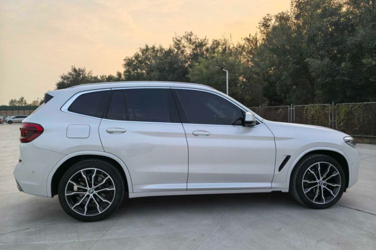 Used BMW X3 2021 Restyled xDrive30i Leading Edition M Sport Package Exterior 3