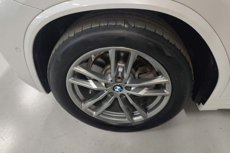 Used BMW X3 2021 Restyled xDrive30i Leading Edition M Sport Package Exterior 4