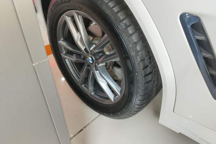 Used BMW X3 2021 Restyled xDrive30i Leading Edition M Sport Package Exterior 4