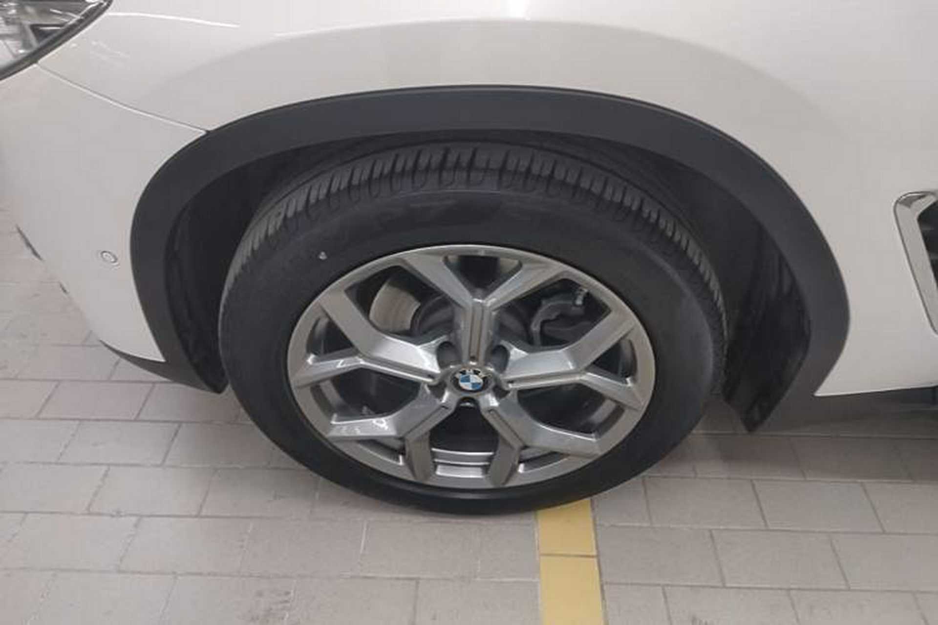 Used BMW X3 2021 xDrive28i Luxury Package Exterior 4