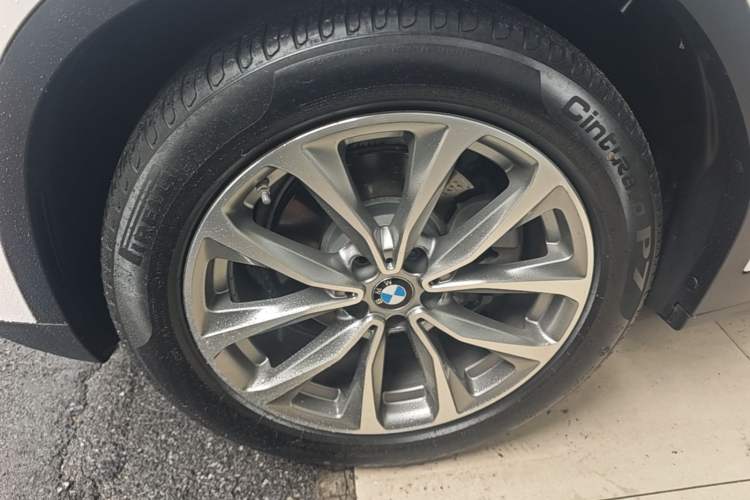 Used BMW X3 2021 xDrive25i Luxury Package Exterior 4