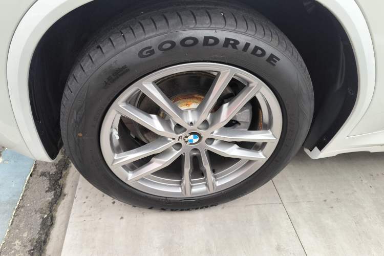 Used BMW X3 2021 Restyled xDrive25i M Sport Package Exterior 4