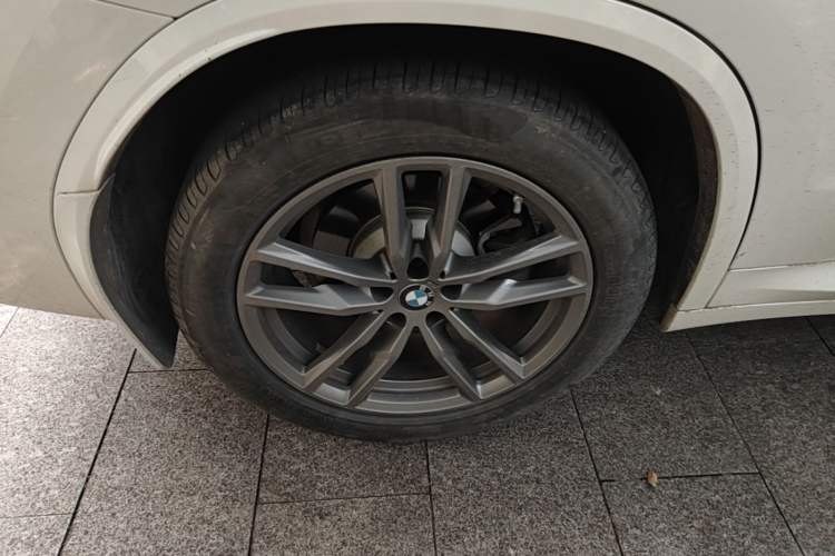 Used BMW X3 2021 xDrive30i Luxury Model with M Sport Package Exterior 5