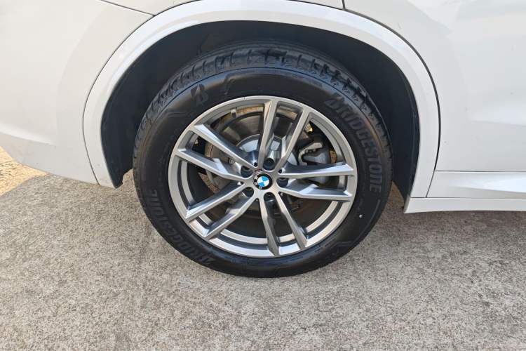 Used BMW X3 2021 xDrive25i M Sport Package Exterior 5