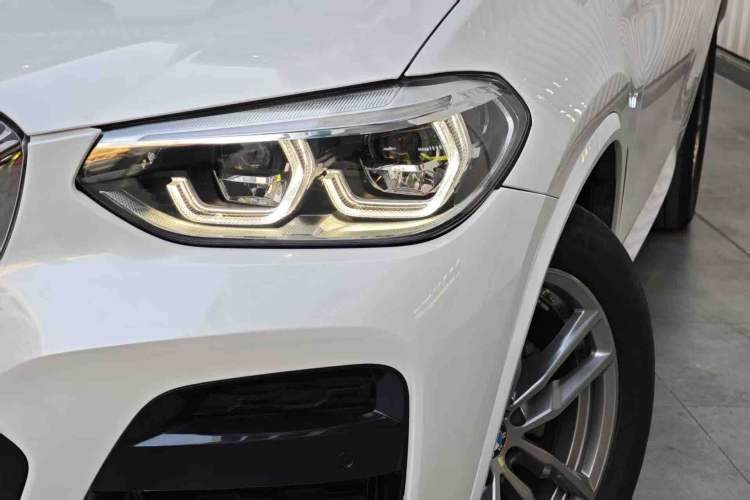 Used BMW X3 2021 xDrive25i M Sport Package Exterior 6