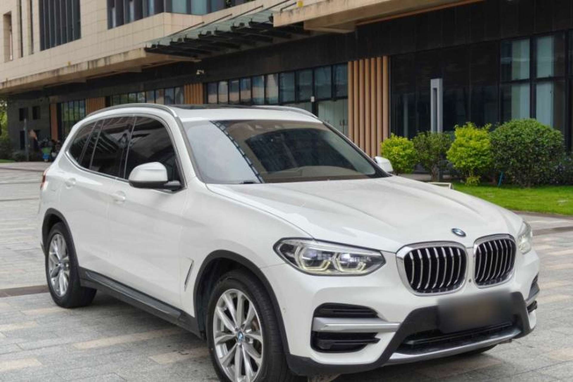 Used BMW X3 2021 xDrive25i Luxury Package Exterior 6