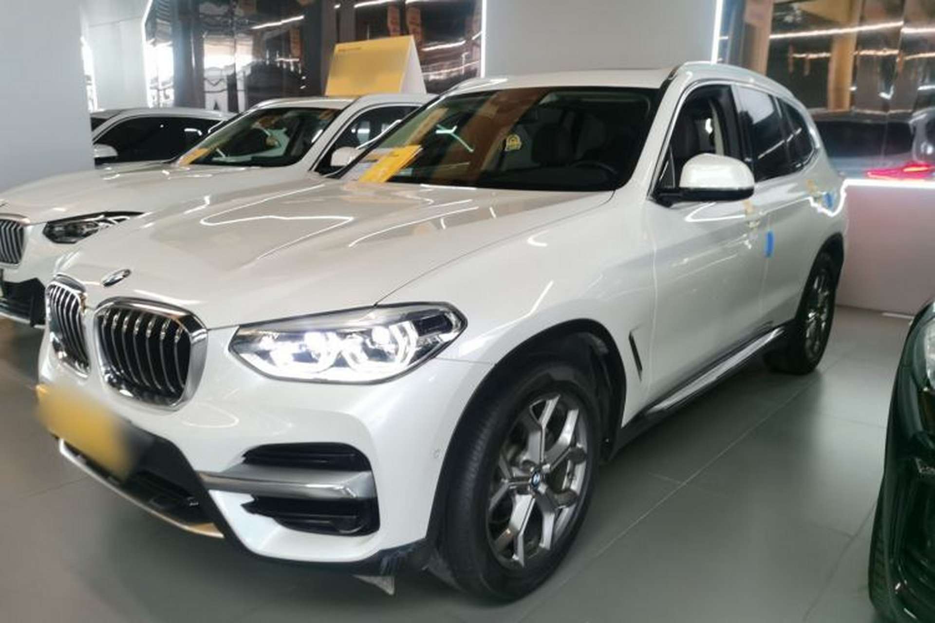 Used BMW X3 2021 Facelift xDrive28i Luxury Package Front Left 45 Deg