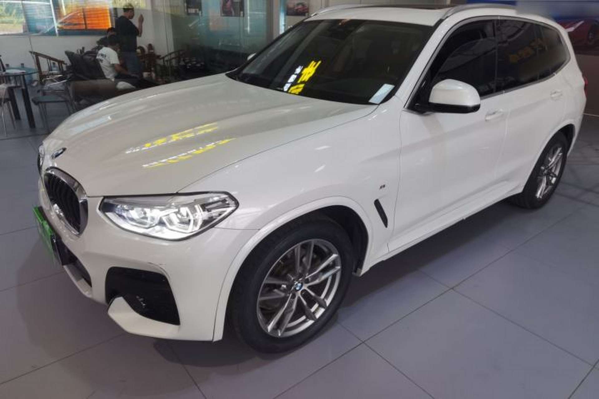 Used BMW X3 2021 Facelift xDrive28i Luxury Package Front Left 45 Deg