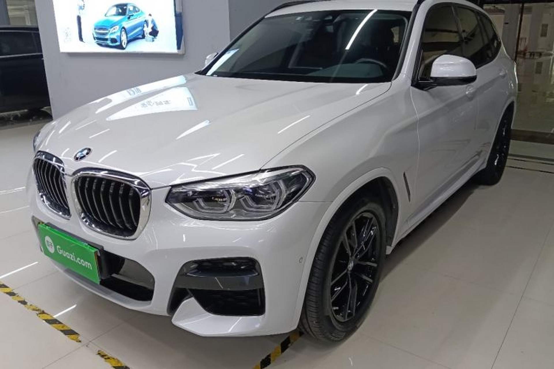 Used BMW X3 2021 xDrive28i M Sport Package Front Left 45 Deg