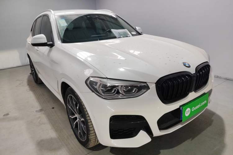 Used BMW X3 2021 xDrive30i Luxury Model with M Sport Package Front Right 45 Deg