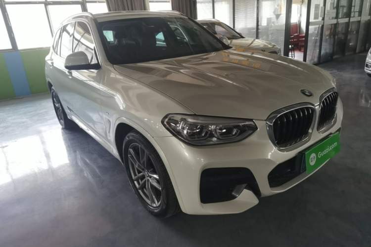 Used BMW X3 2021 xDrive25i Luxury Package Front Right 45 Deg
