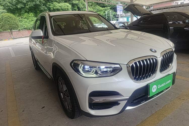 Used BMW X3 2021 xDrive28i Luxury Package Front Right 45 Deg