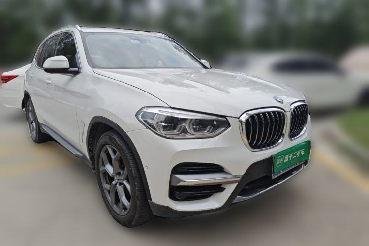 Used BMW X3 2021 xDrive28i Luxury Package Front Right 45 Deg