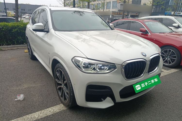 Used BMW X3 2021 xDrive30i Luxury Model with M Sport Package Front Right 45 Deg