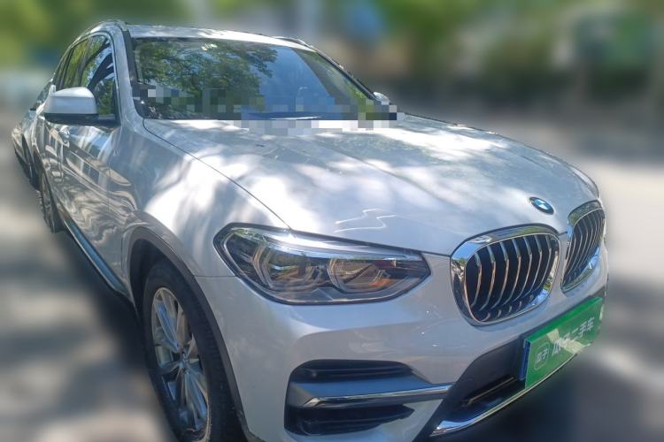 Used BMW X3 2021 xDrive25i Luxury Package Front Right 45 Deg