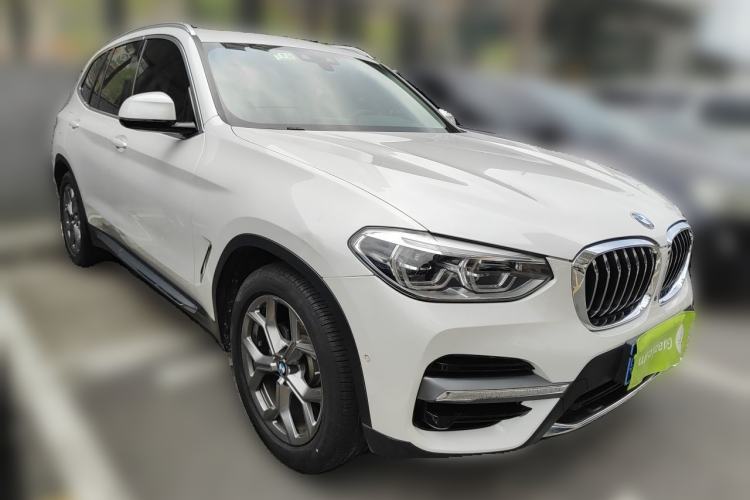Used BMW X3 2021 xDrive28i Luxury Package Front Right 45 Deg