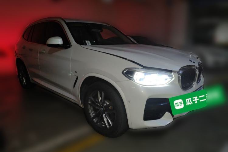Used BMW X3 2021 xDrive25i M Sport Package Front Right 45 Deg