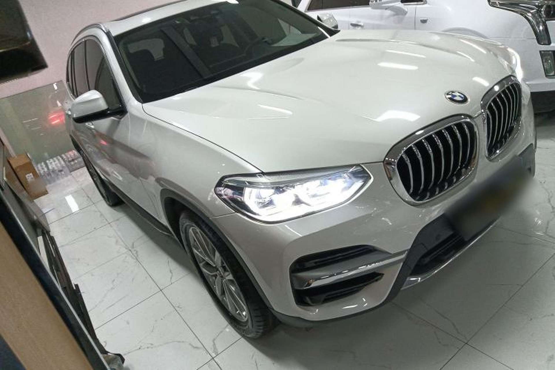 Used BMW X3 2021 Facelift xDrive25i Luxury Package Front Right 45 Deg