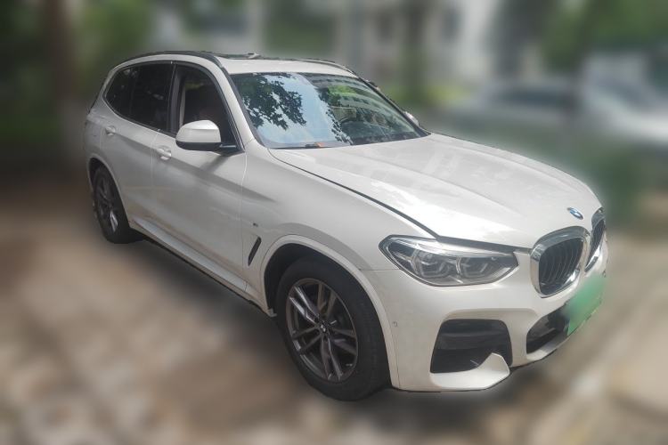 Used BMW X3 2021 xDrive28i Luxury Package Front Right 45 Deg