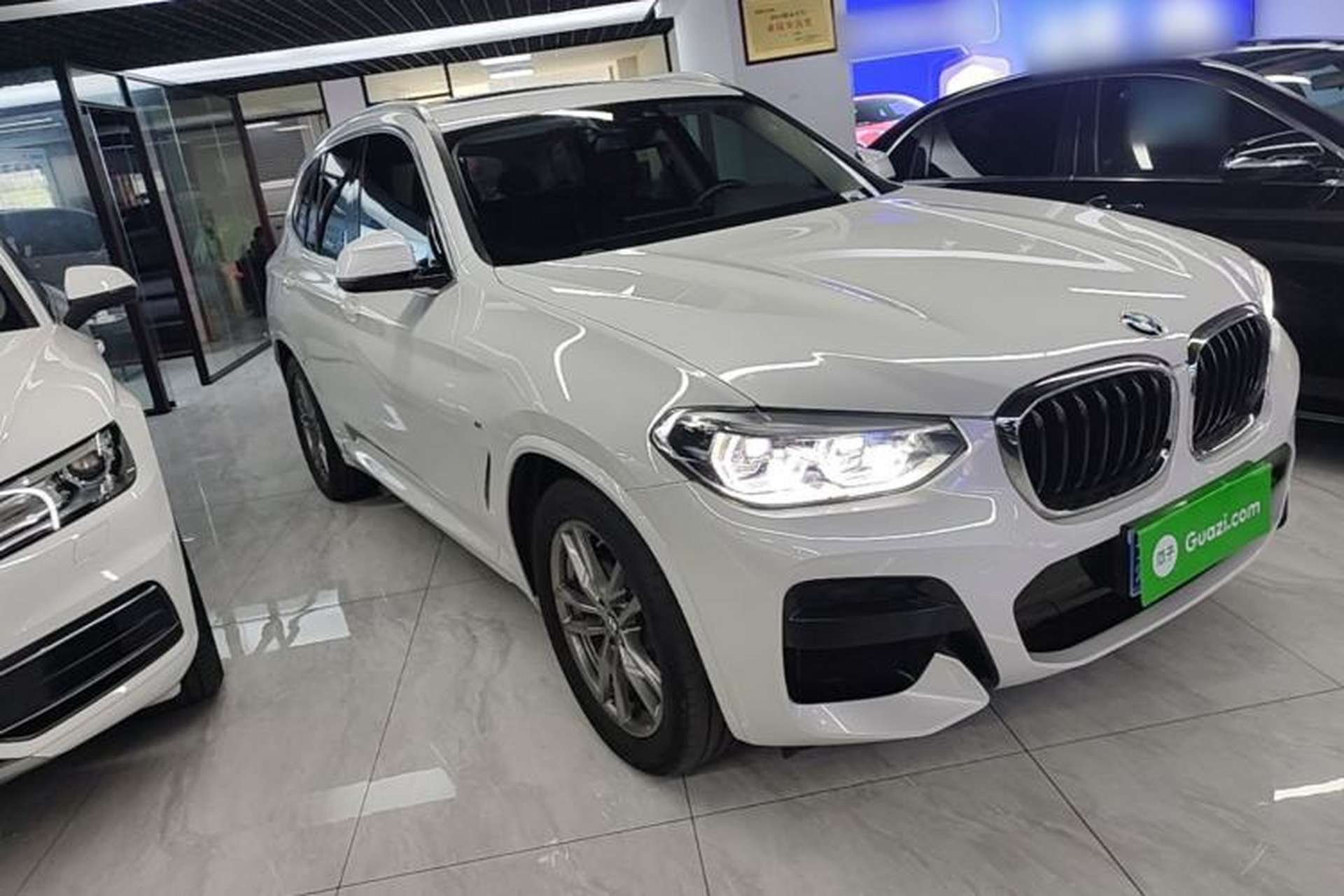 Used BMW X3 2021 xDrive25i M Sport Package Front Right 45 Deg