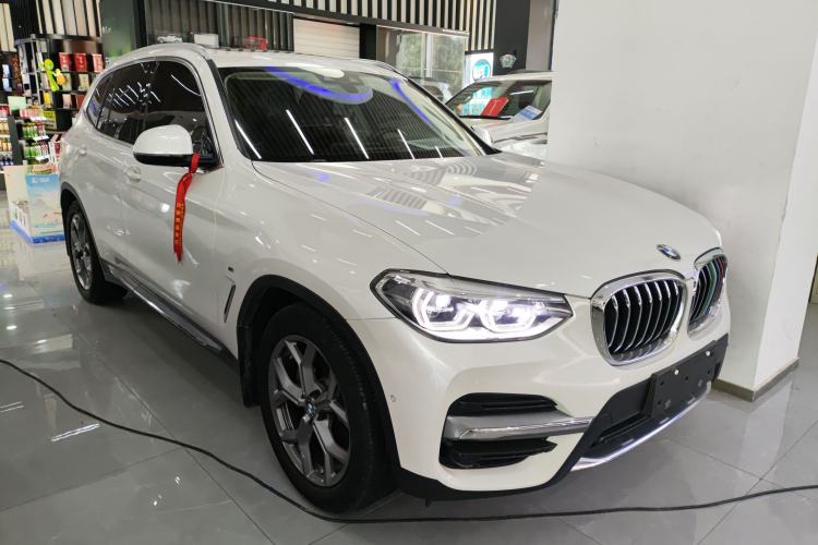 Used BMW X3 2021 xDrive28i Luxury Package Front Right 45 Deg