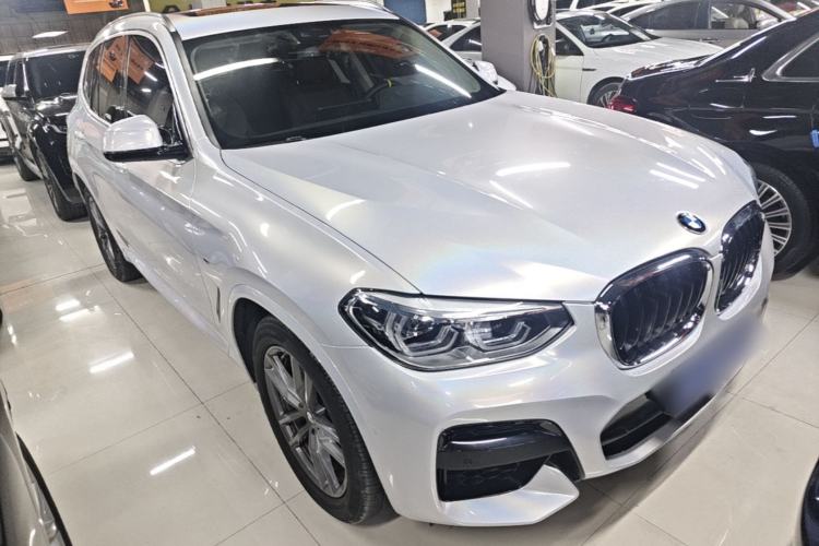 Used BMW X3 2021 xDrive30i Luxury Model with M Sport Package Front Right 45 Deg